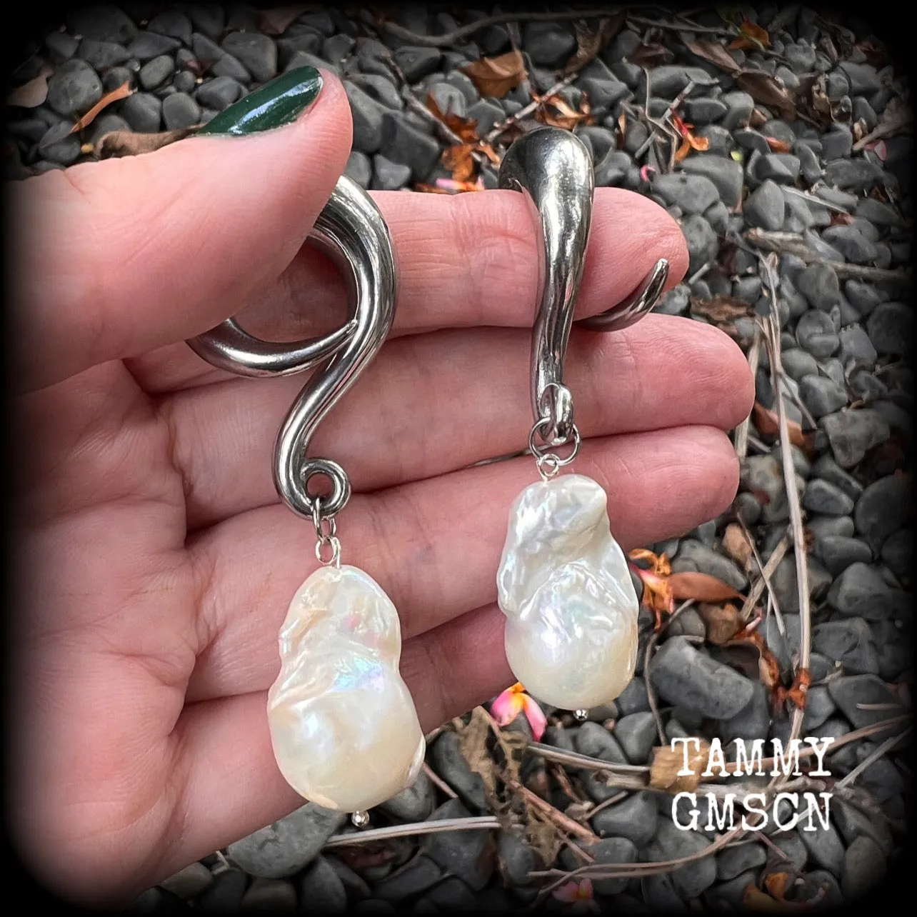 Baroque freshwater pearl gauged earrings-Pearls ear weights
