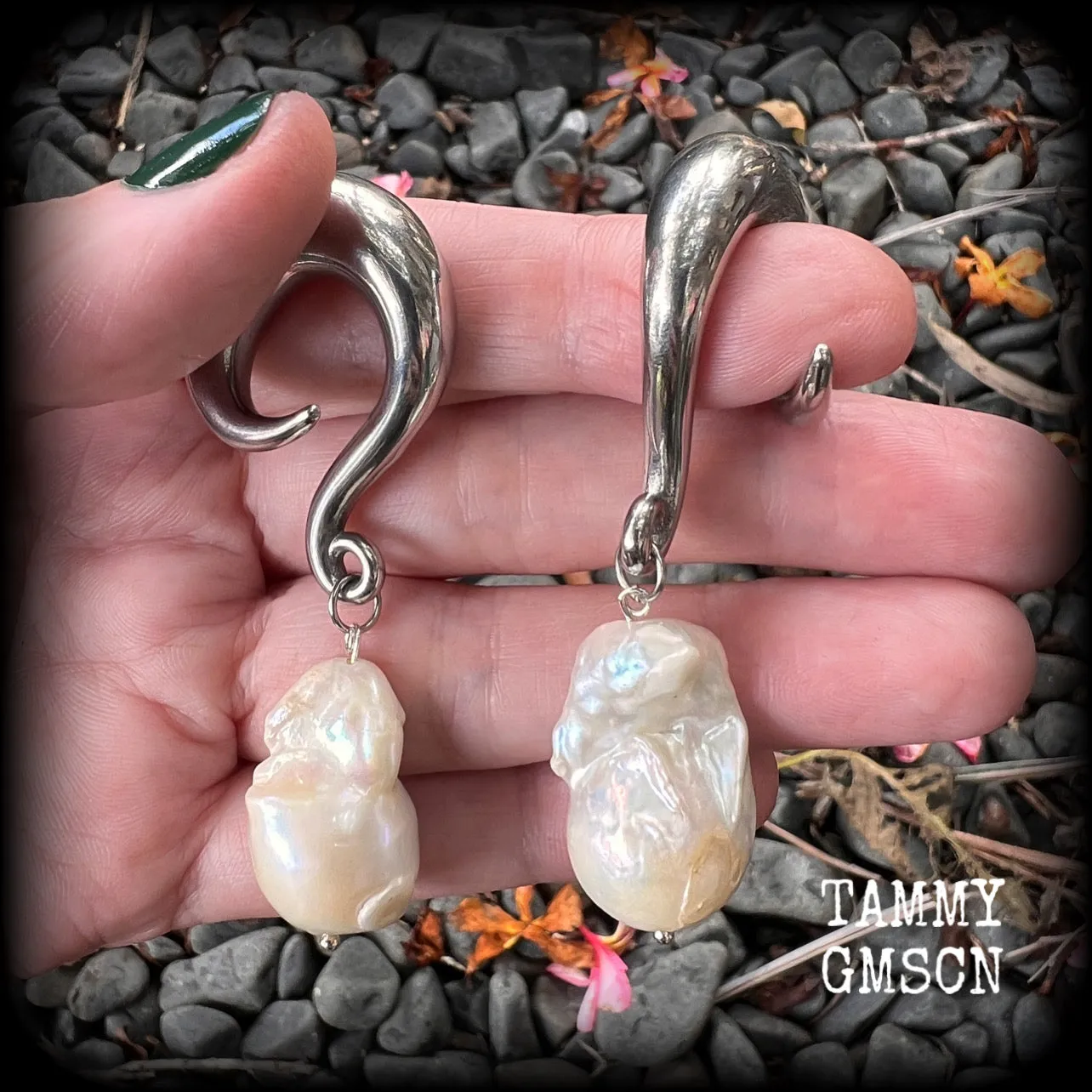 Baroque freshwater pearl gauged earrings-Pearls ear weights