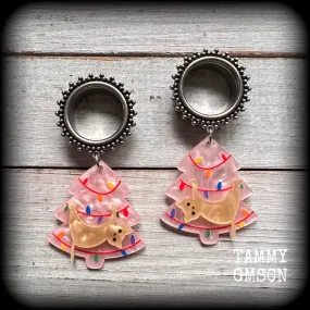 Ginger cat tunnel earrings-Christmas tree earrings