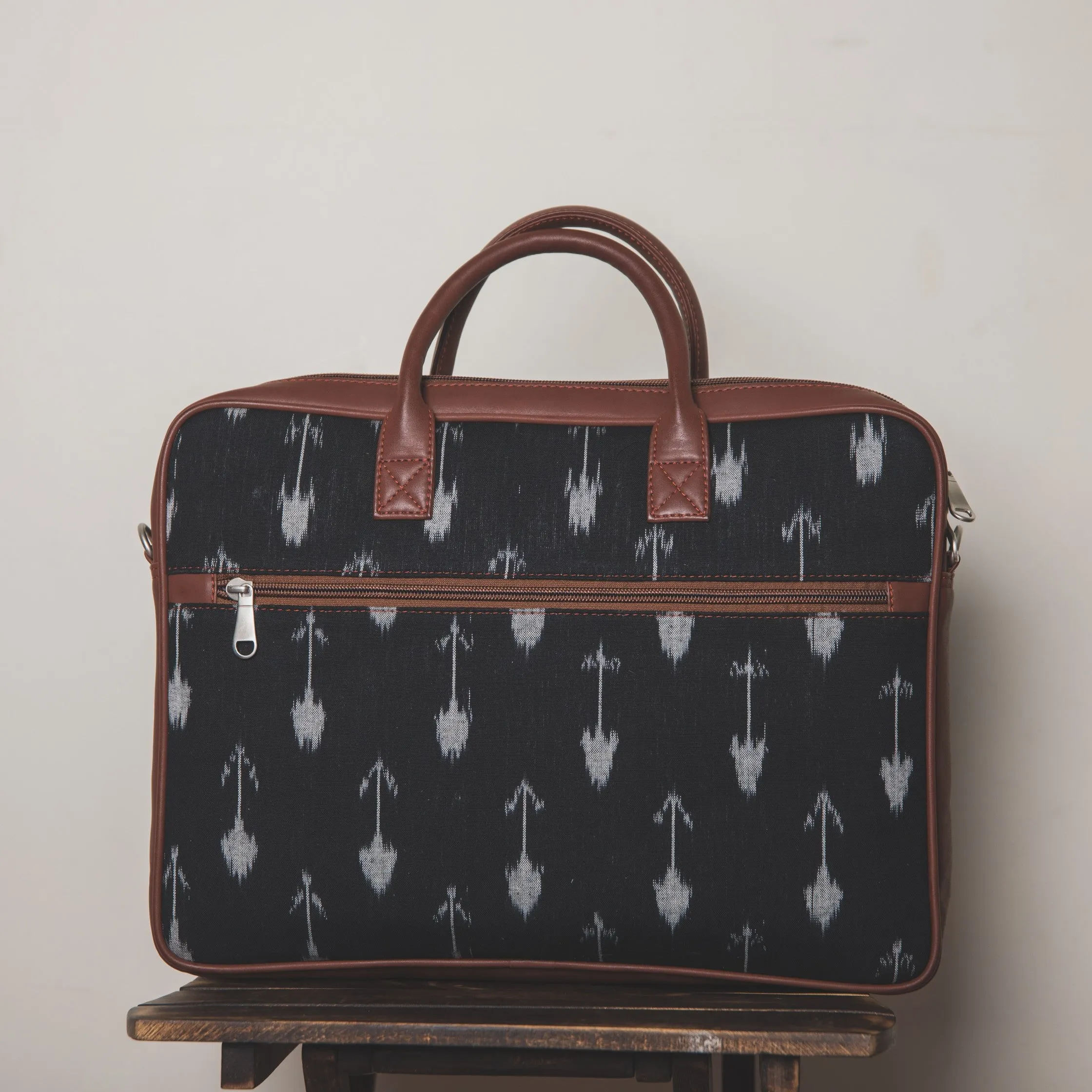 Ikat Arrow Combo - Laptop Bag & Chain Wallet