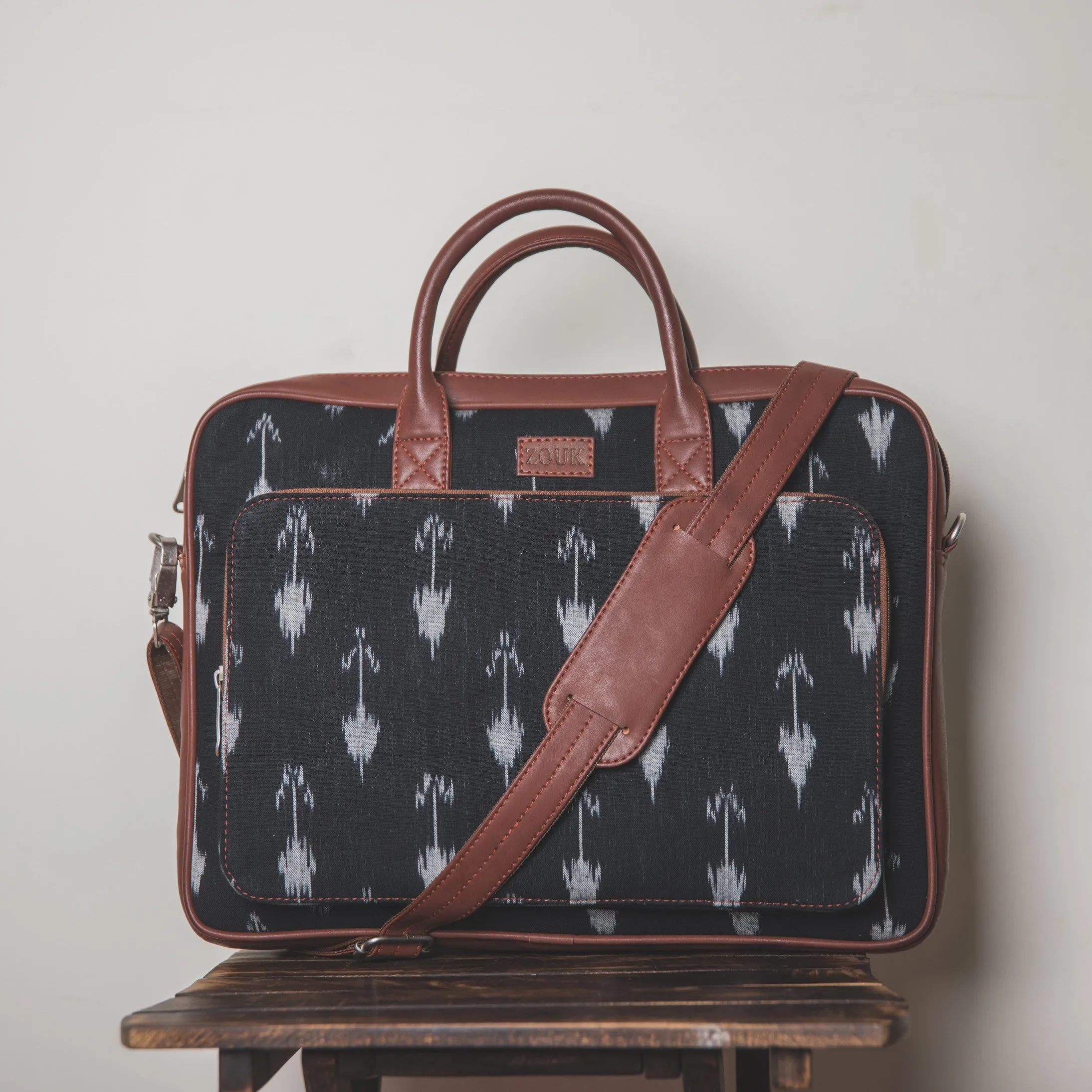 Ikat Arrow Combo - Laptop Bag & Chain Wallet