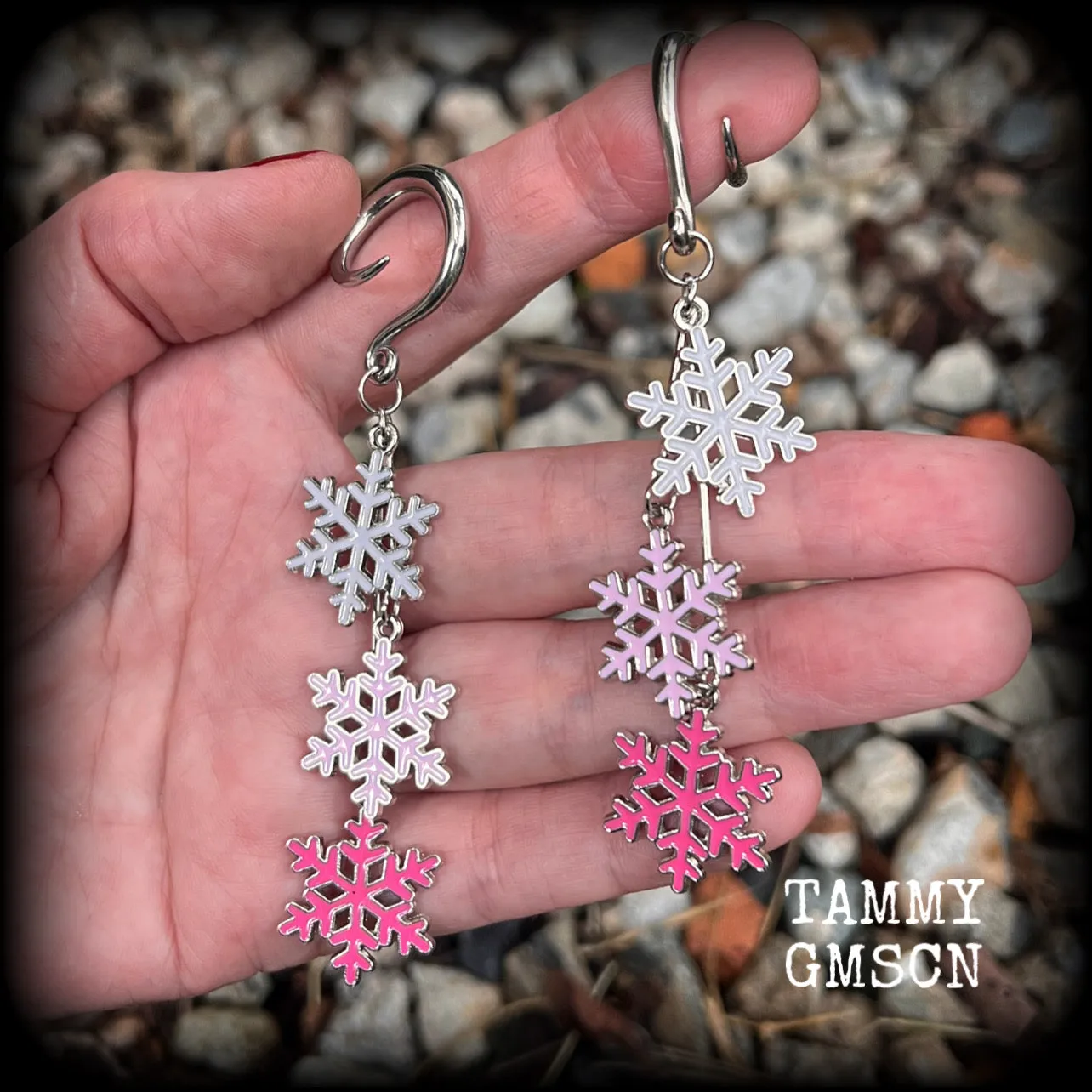 Pink snowflake gauged earrings-Christmas snowflakes earrings
