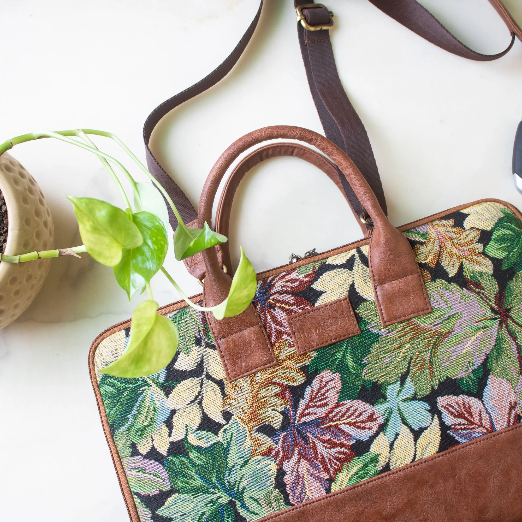 Theo Sleek Laptop Bag (Floret)