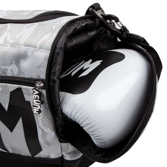 VENUM-02826-053 SPARRING SPORT TRAINING GYM BAG 54 x 28 x 26 cm White Camo